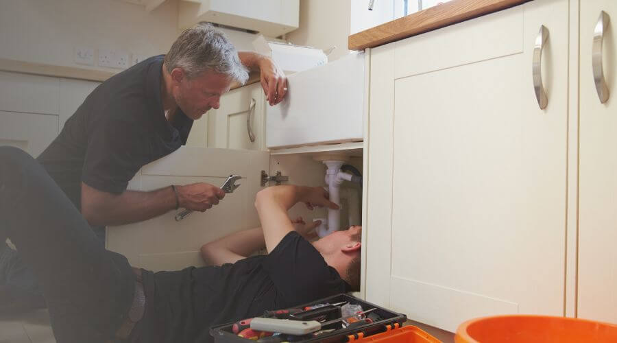 Professional burst pipe repair services in Castroville, TX